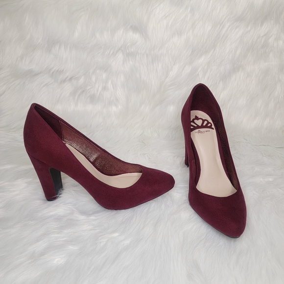 Fergalicious by Fergie burgundy suede heels. - Picture 4 of 8